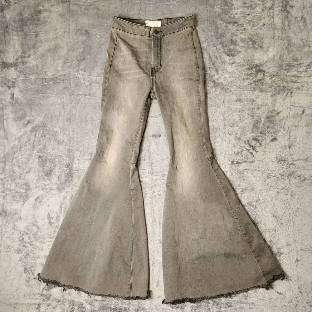 Free People Just Float On Flare Jeans Womens Size W25 Grey Raw Hem‎ Bell Bottoms